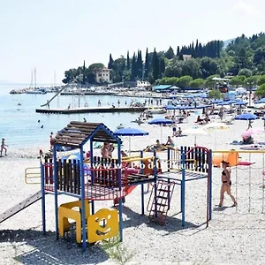 https://palmgarden-apartments-opatija-icici.primorje-gorskikotar.com